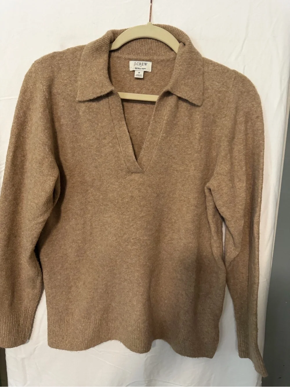 J. Crew women’s  V-Neck Polo Sweater in Camel Brown “extra soft” fits loose